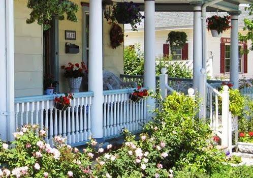 Miss molly's inn