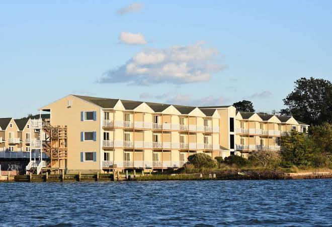 Waterside inn