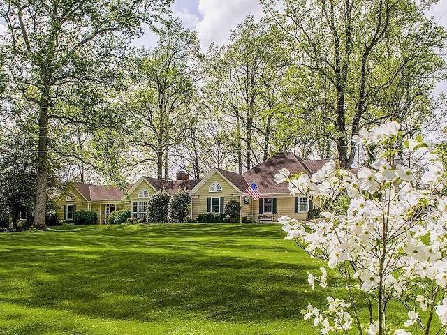 Foxfield inn