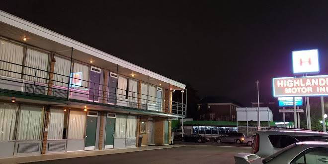 Highlander motel