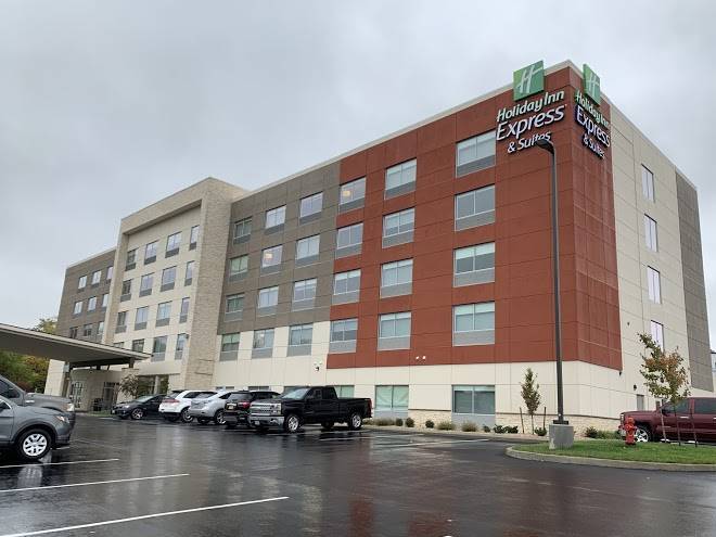 Holiday inn express & suites staunton