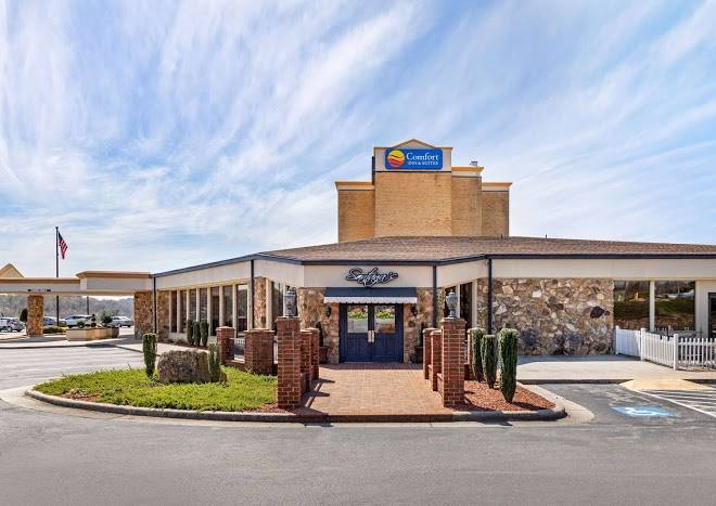 Comfort inn & suites near danville mall