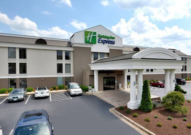 Holiday Inn Express Danville Image