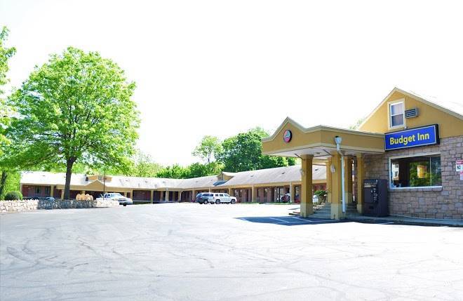 Budget Inn Falls Church Image