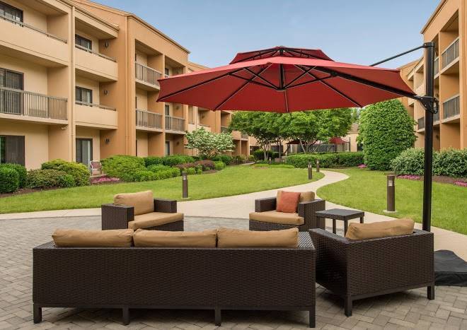 Courtyard by marriott dulles airport chantilly