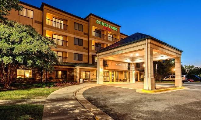 Courtyard by marriott springfield