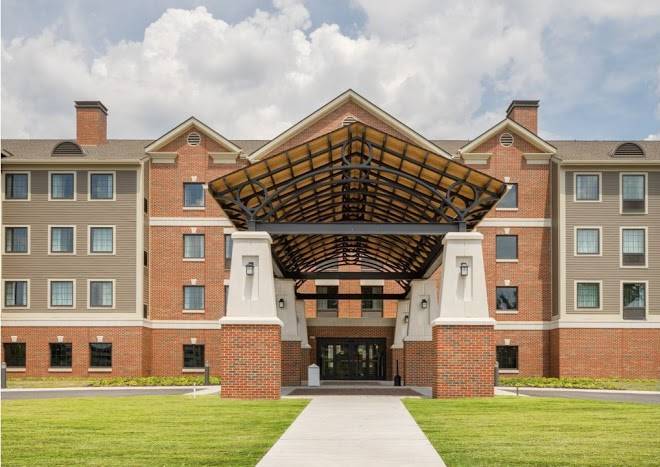 Staybridge suites building 1208