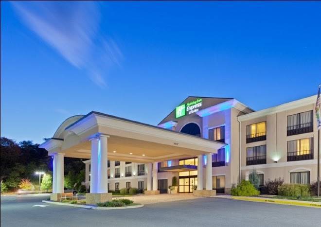 Holiday inn express & suites winchester