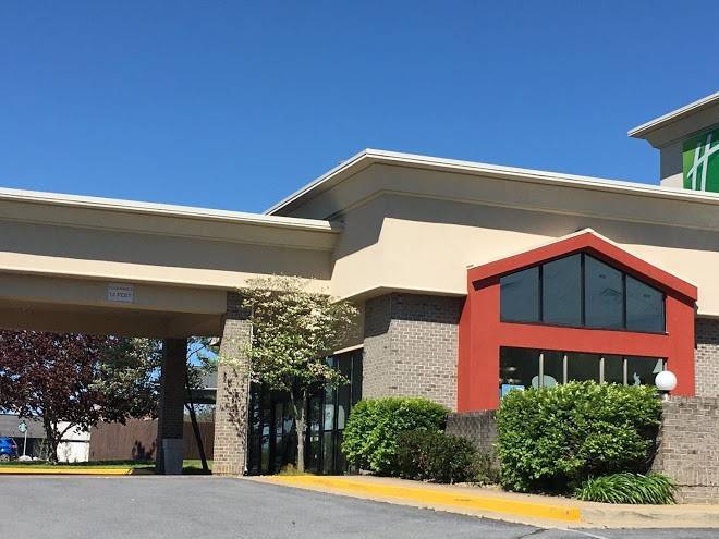 Holiday inn express winchester south stephens city