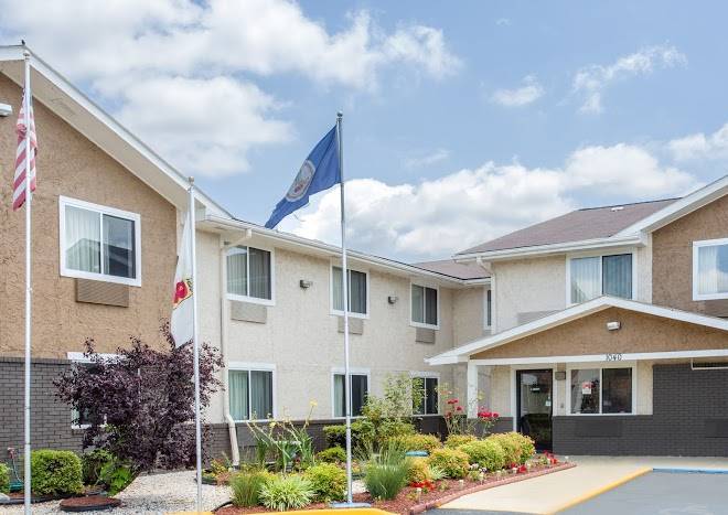 Super 8 south boston va