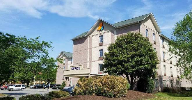 Intown suites extended stay select hampton va