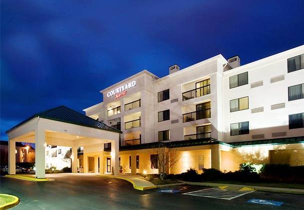 Courtyard by marriott harrisonburg