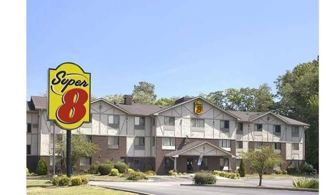 Super 8 by wyndham richmond chamberlayne rd