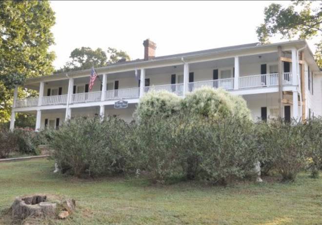 Virginia Home Inn Image