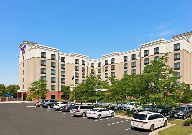 Springhill suites by marriott dulles airport