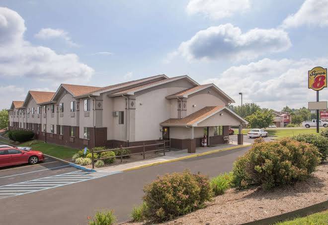 Super 8 by wyndham christiansburg blacksburg area