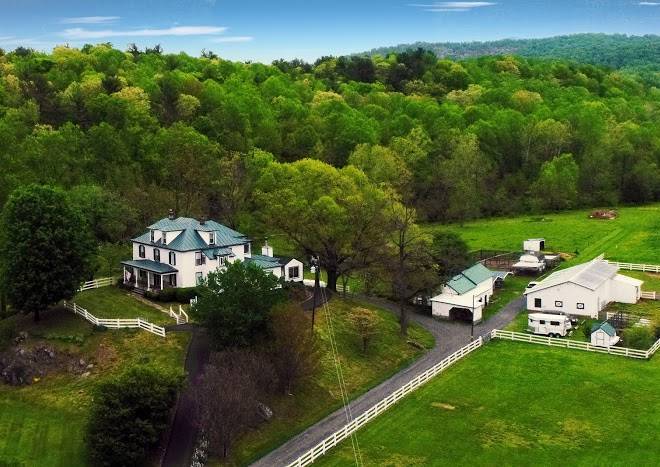 Nellysford country inn