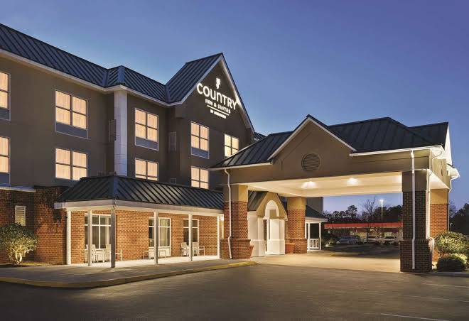 Country inn & suites by radisson petersburg va