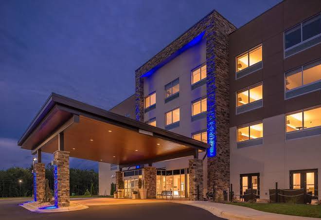 Holiday inn express & suites farmville