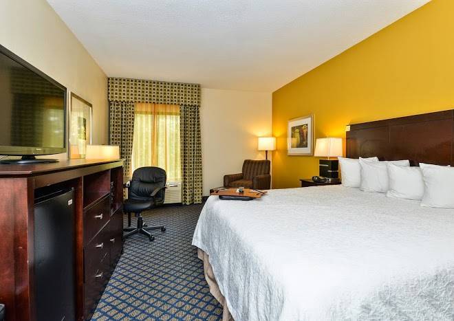 Hampton inn petersburg ft lee
