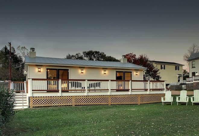 White moose inn