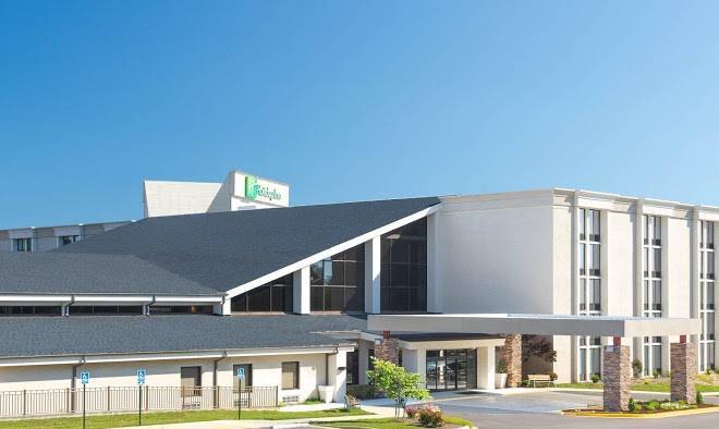 Holiday inn roanoke valley view