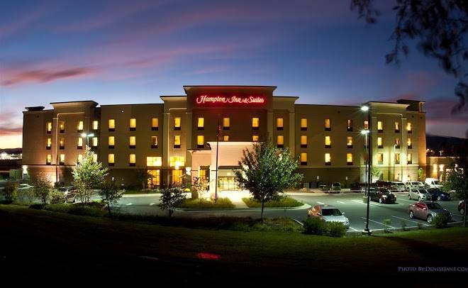 Hampton inn & suites woodstock va