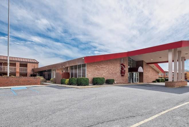 Red roof inn marion va