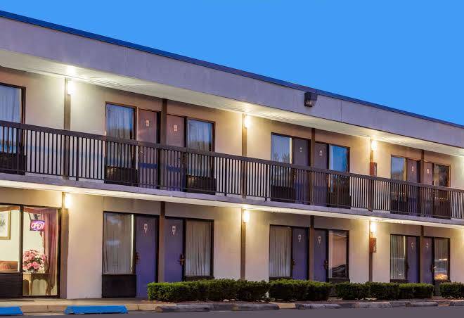 Knights Inn Fredericksburg Image