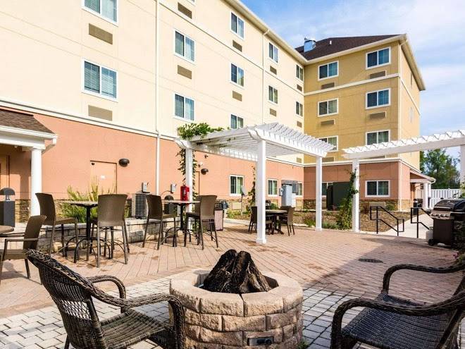 Suburban Extended Stay Hotel Quantico Image