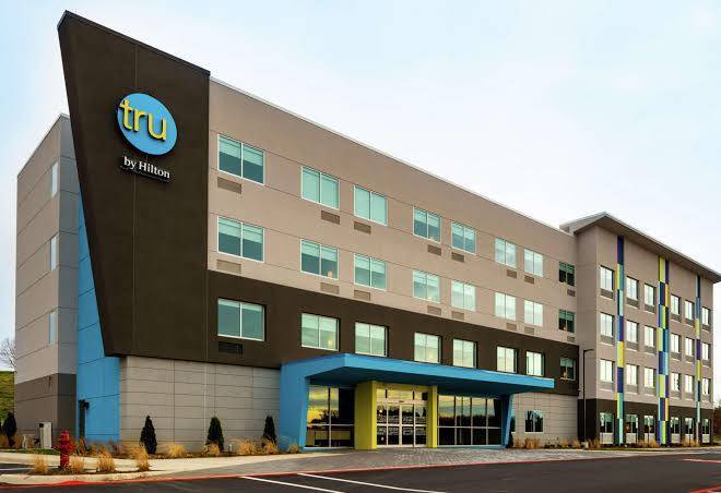 Tru by hilton staunton