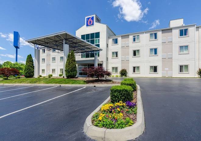 Motel 6 bristol va