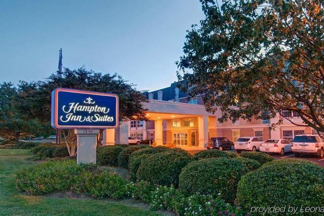 Hampton Inn & Suites Williamsburg Richmond Rd Image