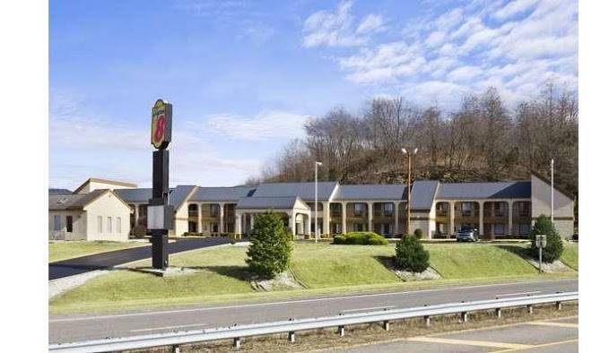 Super 8 By Wyndham Fort Chiswell Wytheville Area Image