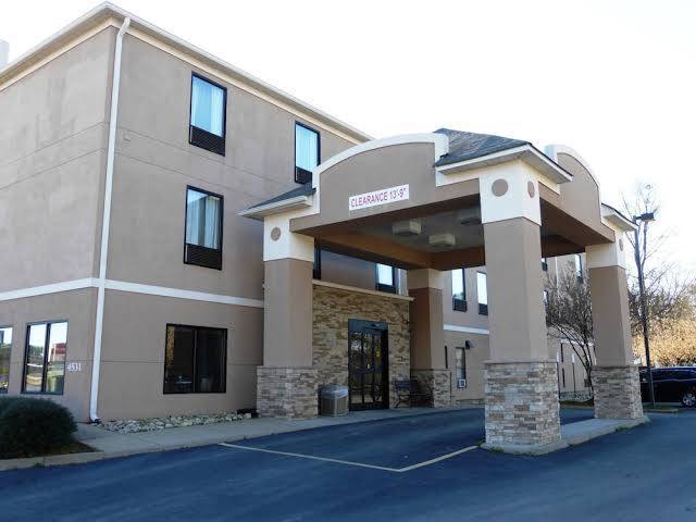 Red roof inn newport news yorktown
