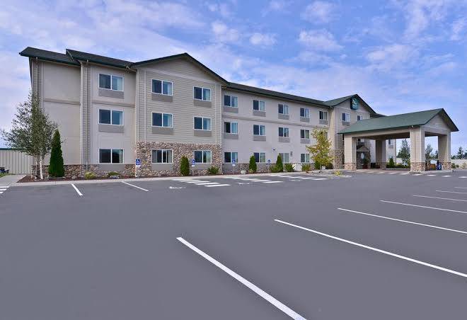 Quality inn & suites at olympic national park