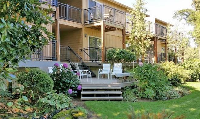 Lewis river inn