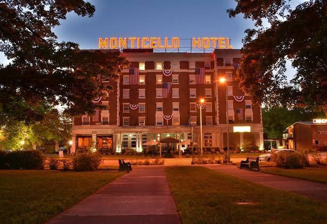 Monticello hotel