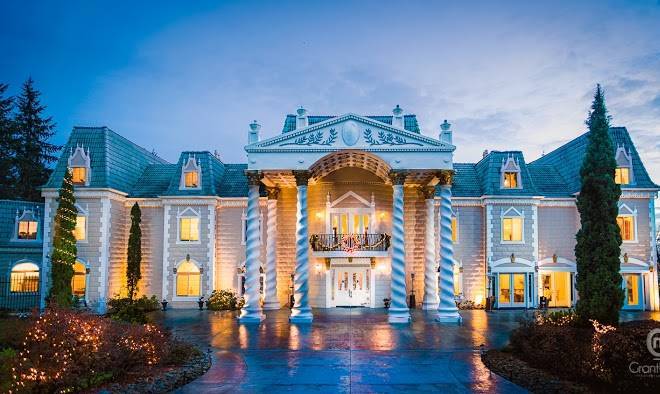 The empress estate