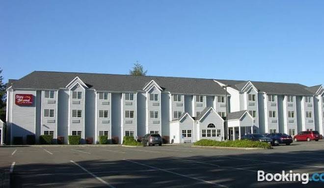 Stay Beyond inn & Suites Elma
