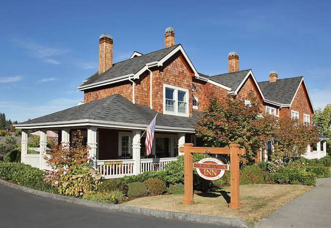 Saratoga inn