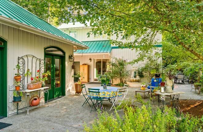 Auberge de seattle french country inn in woodinville