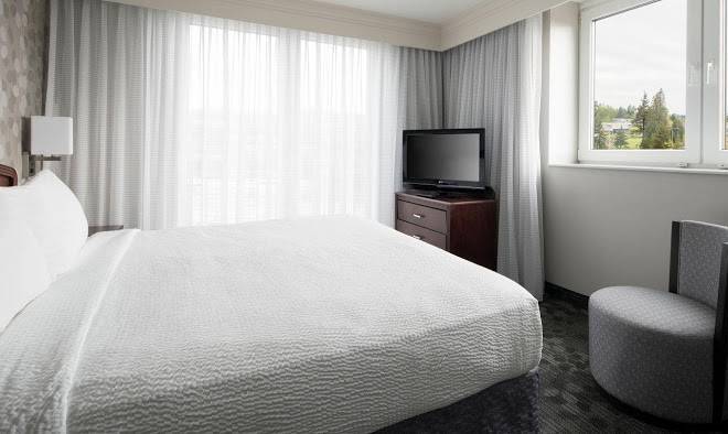 Courtyard By Marriott Seattle Federal Way Image