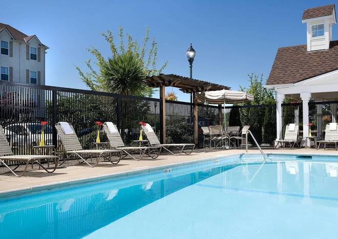 Sonesta Simply Suites Seattle Renton