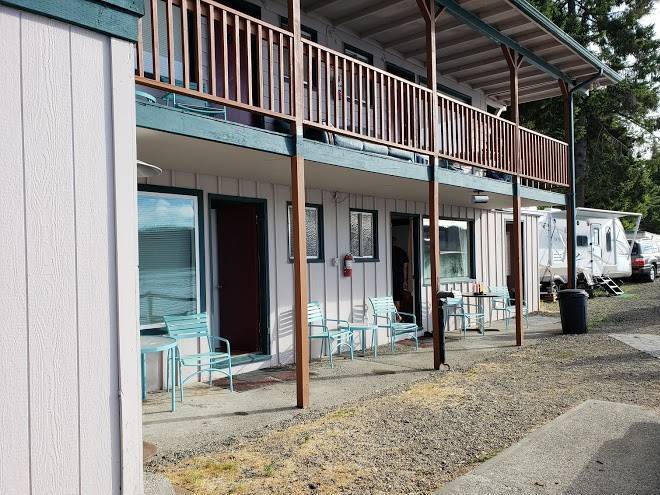 Sunrise motel and diving resort