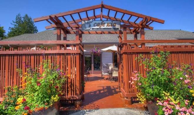Earthbox inn & spa