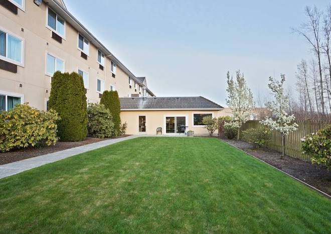 Holiday inn express & suites burlington