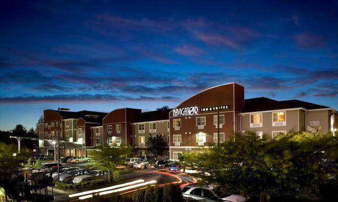 Best western plus navigator inn & suites