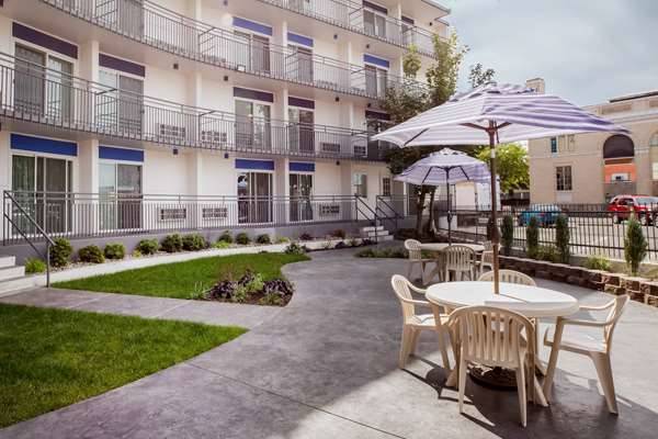 Baymont by wyndham spokane