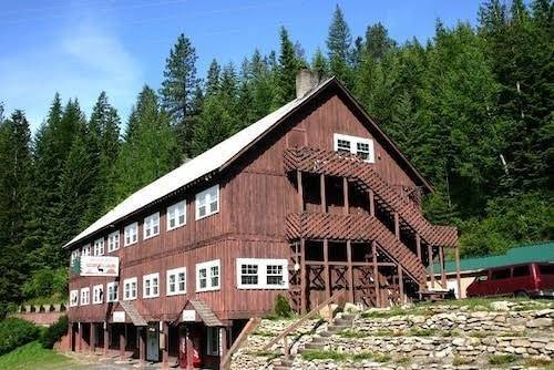Bear creek lodge